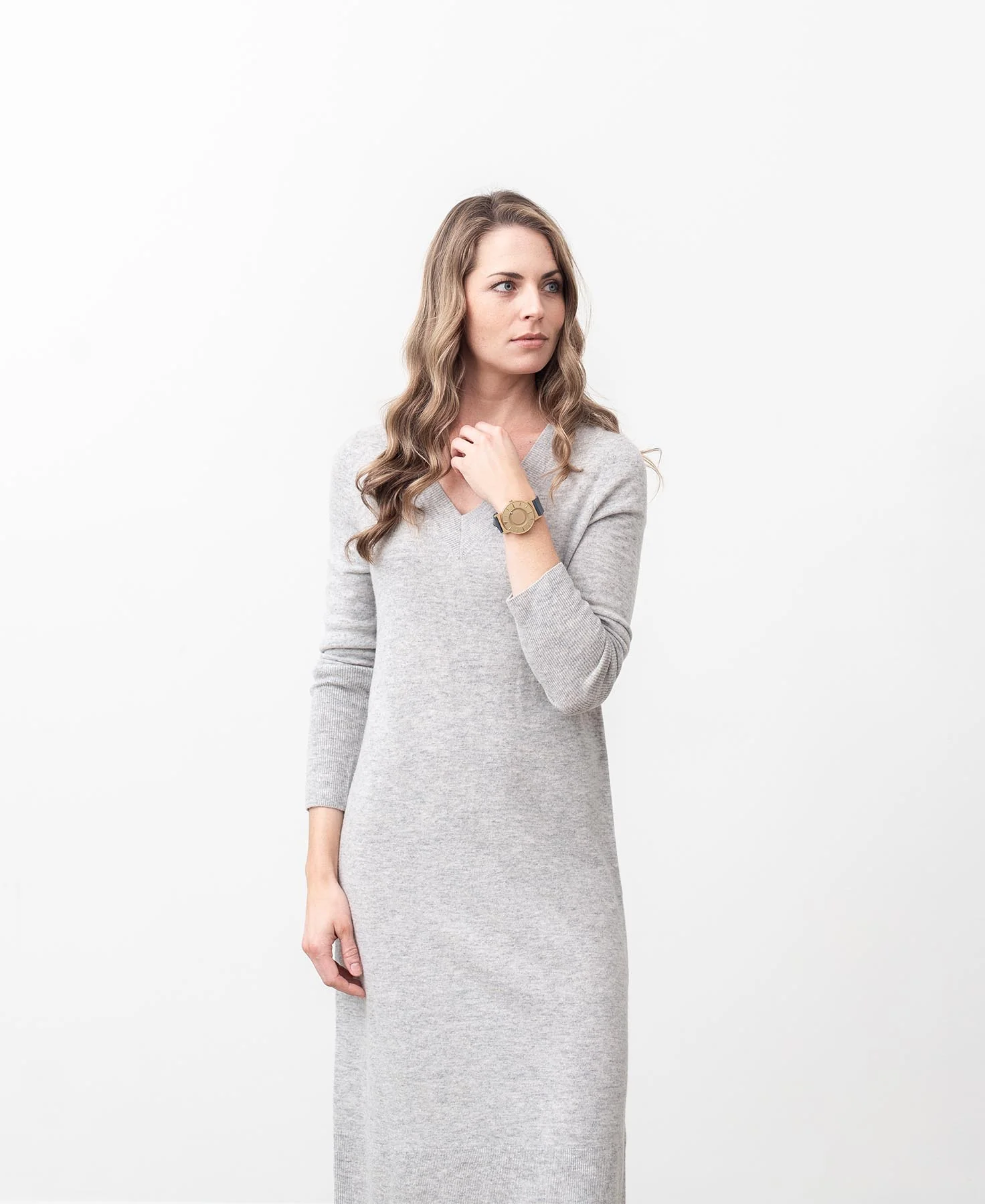 Bradley Lux Gold - Image 4